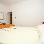 Vinka * Makarska